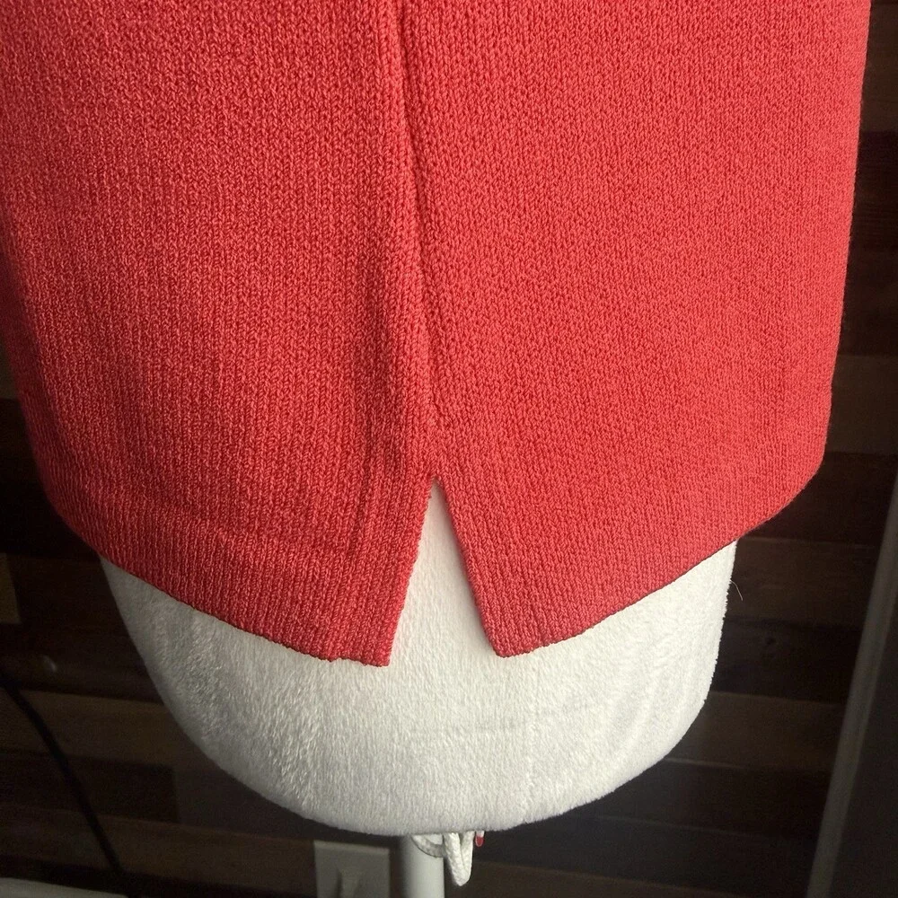 St. John Women’s Santana Knit Tank Top Shell Size M Pink Coral Sleeveless Scoop - Picture 6 of 11